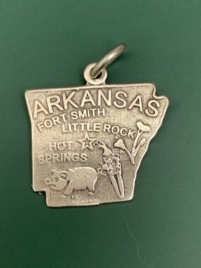 .925 Arkansas State Sterling Silver Jewelry Charm #travel #Little Rock